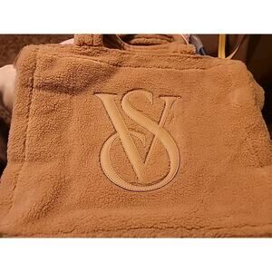 Victoria’s Secret Large Cozy Plush Fleece Sherpa Tote Bag